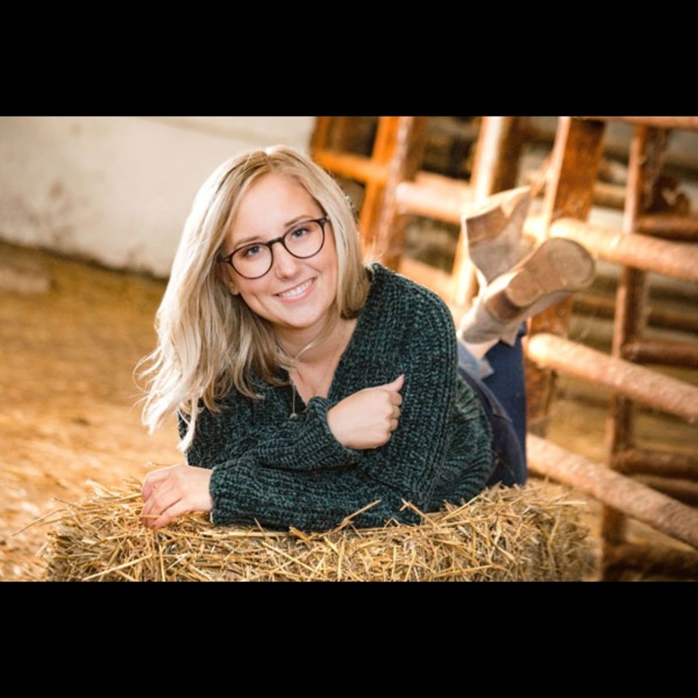 Meet your Posher, Cami